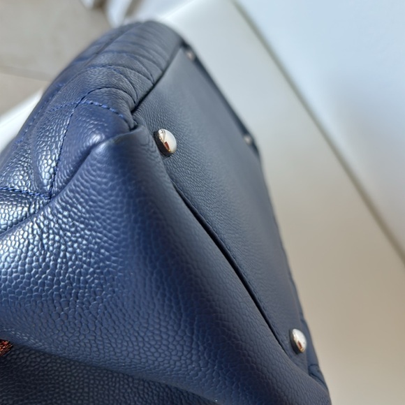 Chanel Caviar Leather Large Navy Blue Quilted GST Tote Bag with Dust Cover - Picture 17 of 17